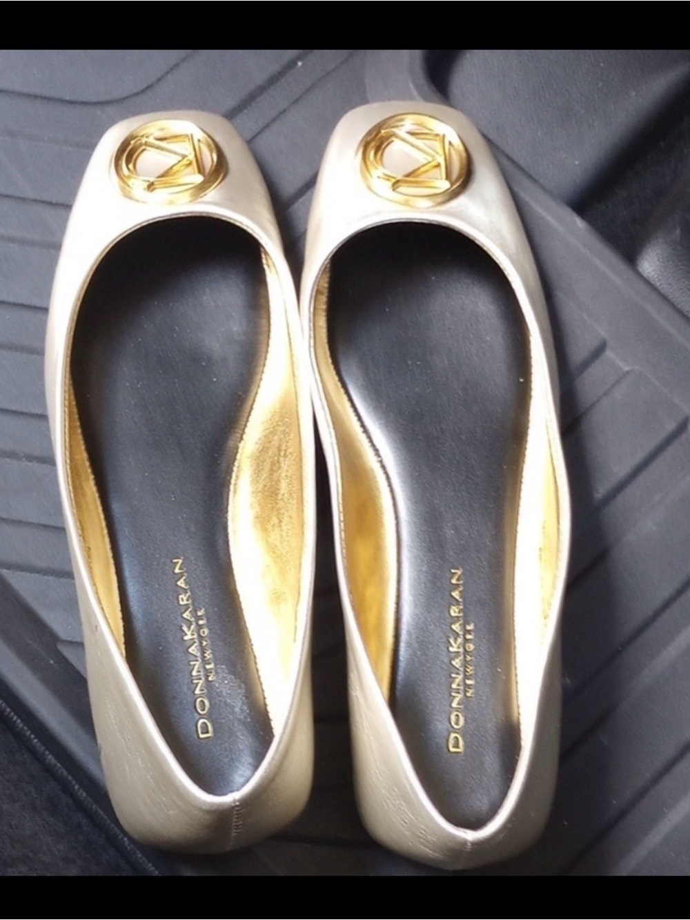Gorgeous Donna Karan Gold Flats